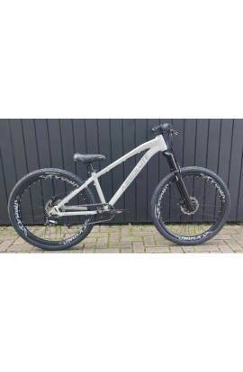 Bicicleta Absolute Brutus 3 Freeride Single